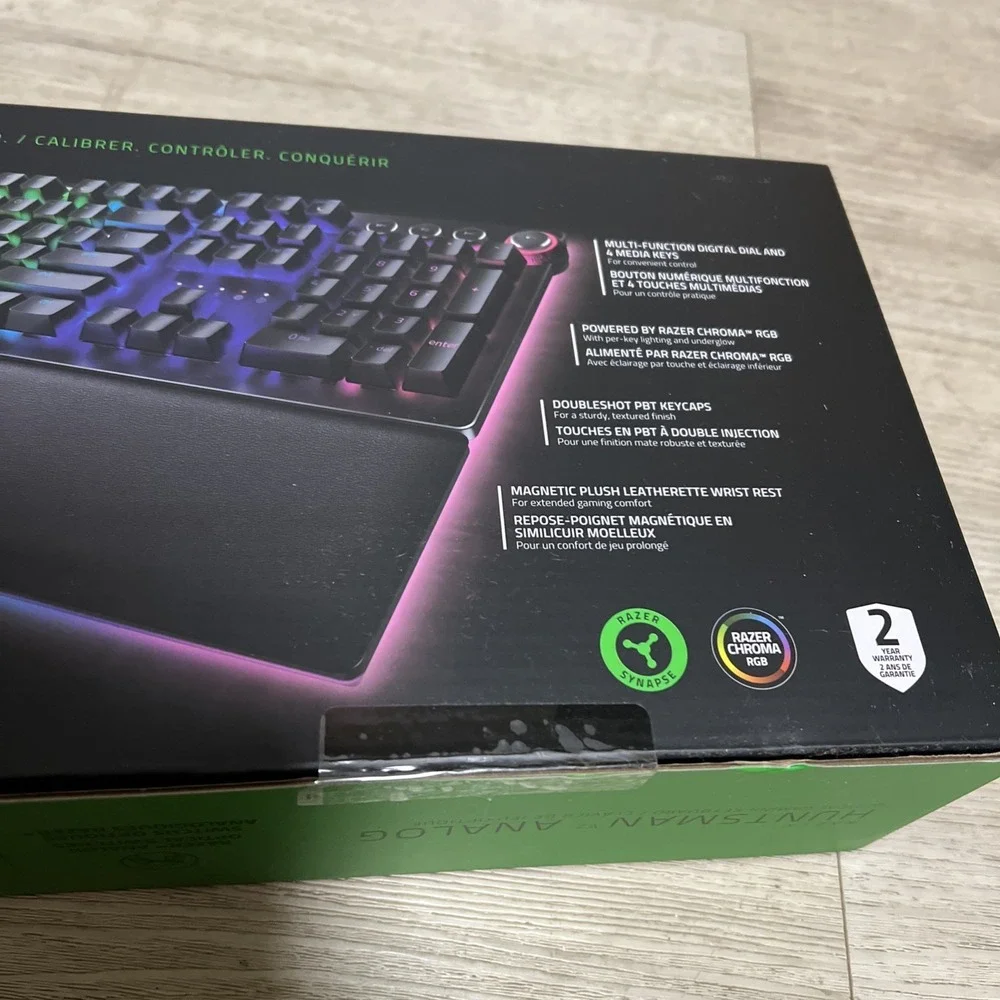 Razer Huntsman V2 Analog Gaming Keyboard Optical Switches‎ Black